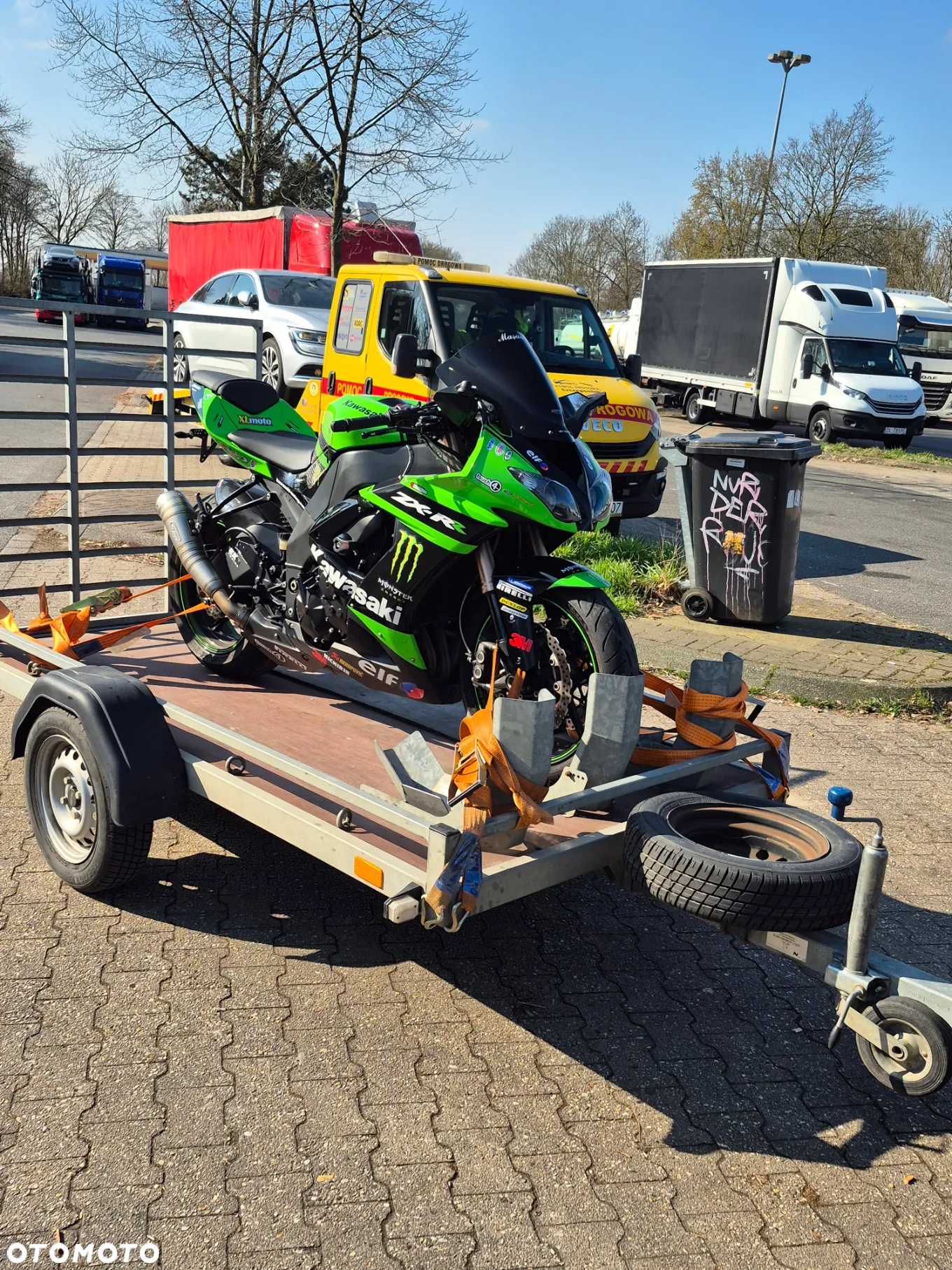 Kawasaki ZX - 18