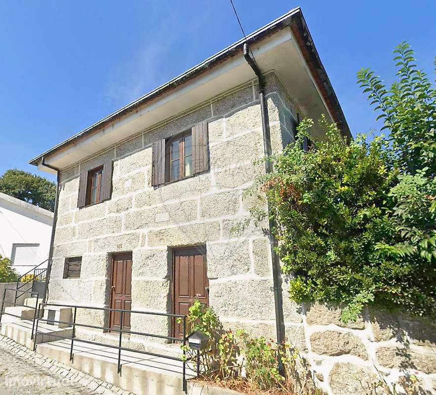 Moradia T2 para venda - Grande imagem: 2/4