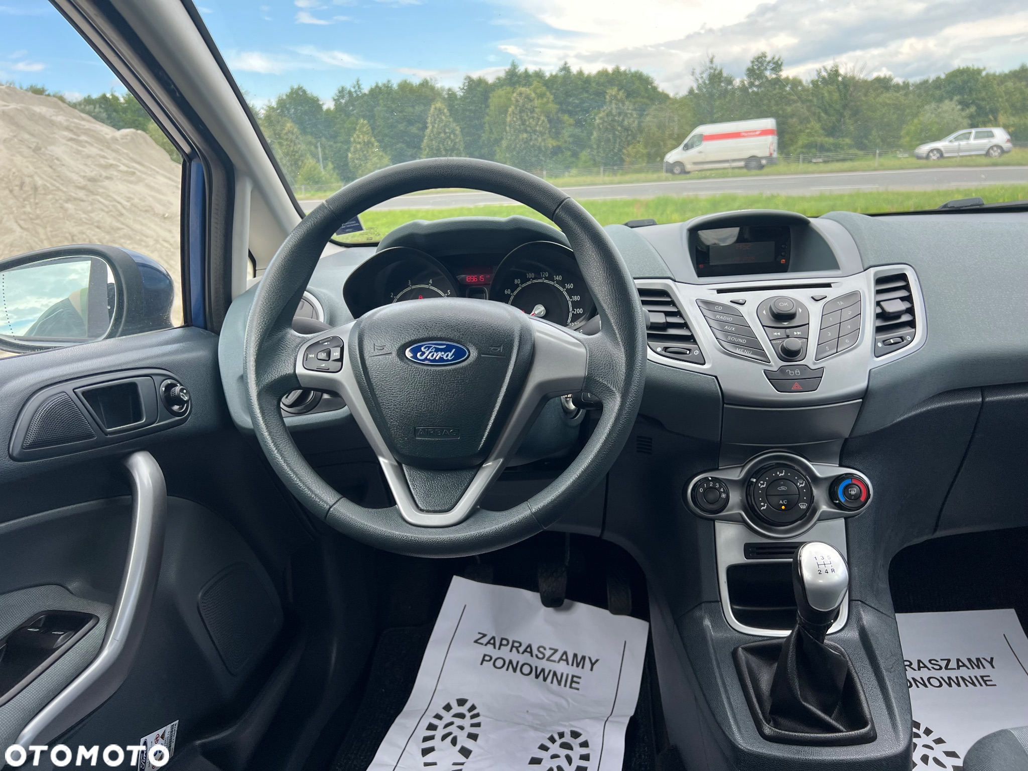 Ford Fiesta 1.25 Champions Edition - 27
