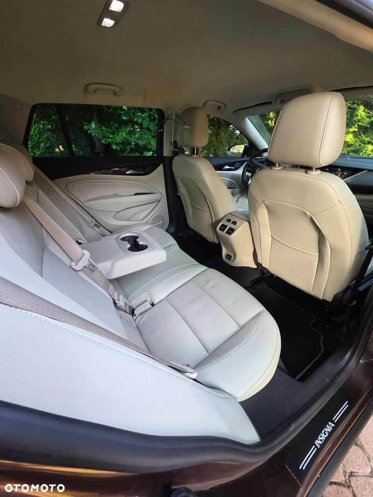 Opel Insignia 1.5 T Exclusive S&S - 15