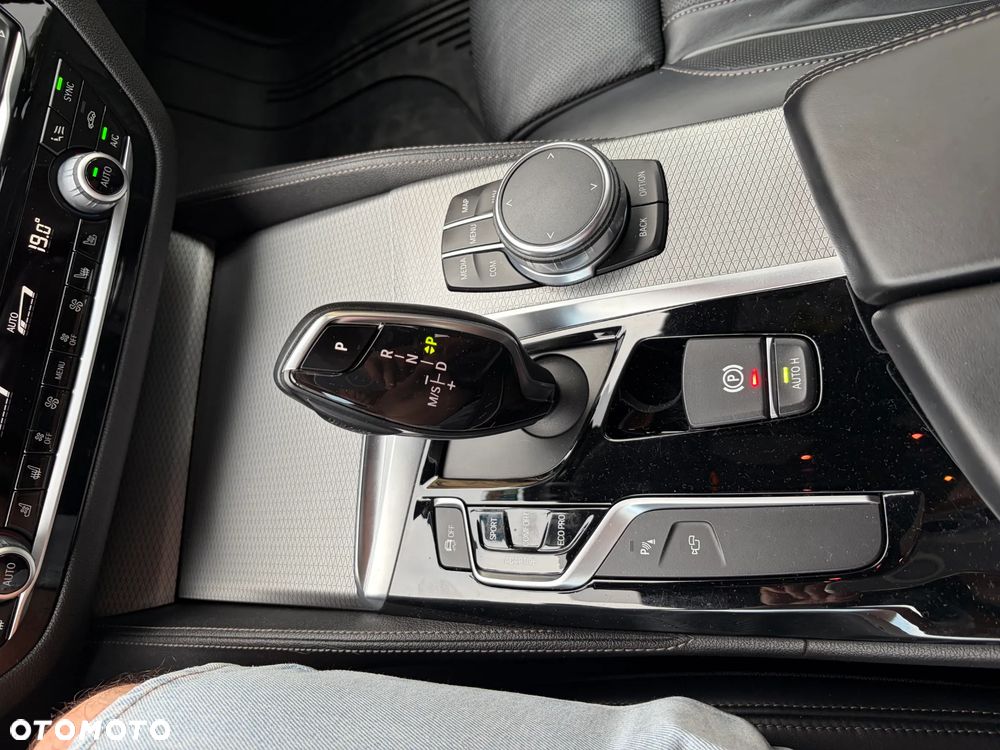 BMW Seria 5 540d xDrive M Sport sport - 12