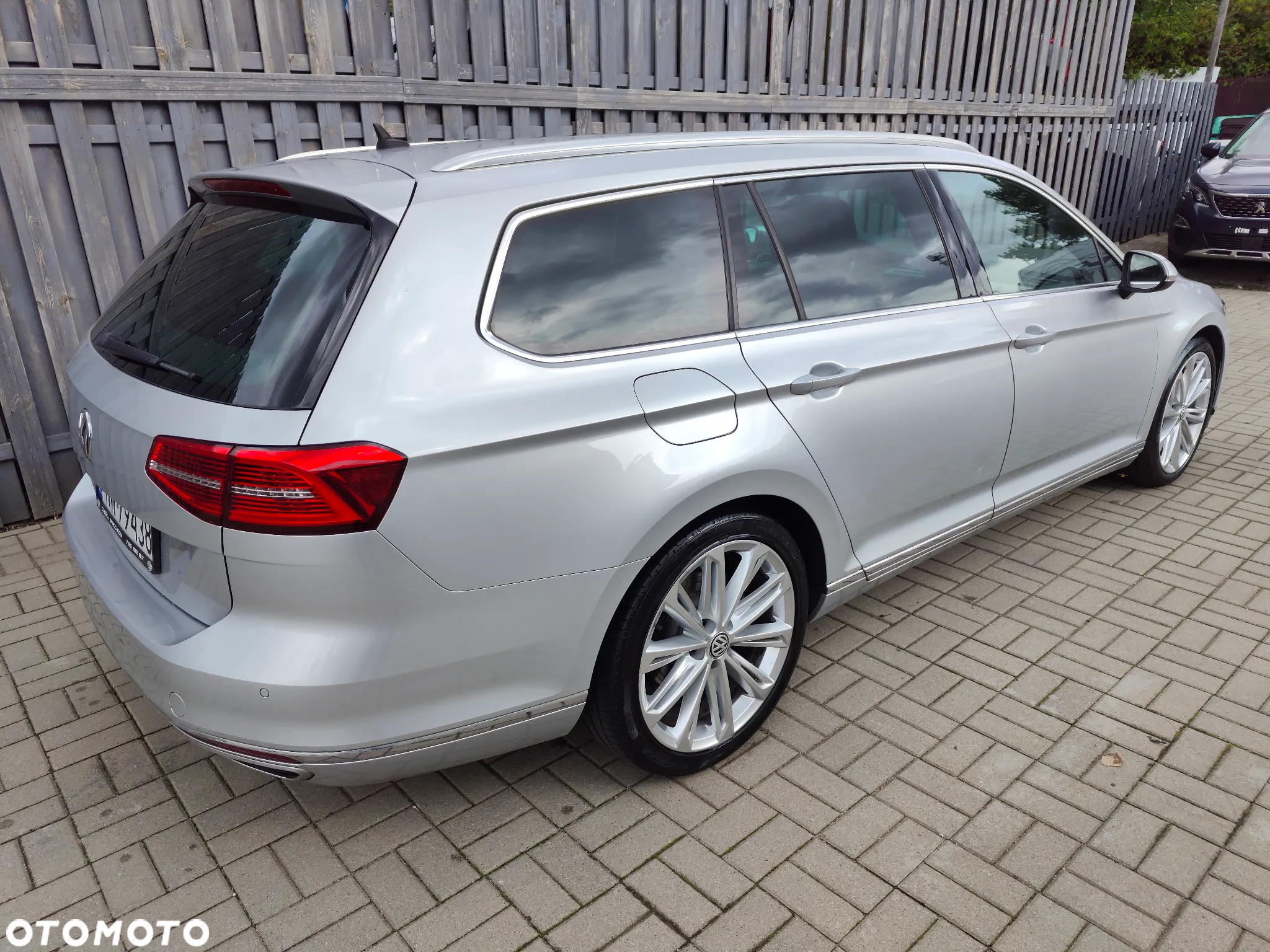 Volkswagen Passat 2.0 TDI BMT Highline - 7