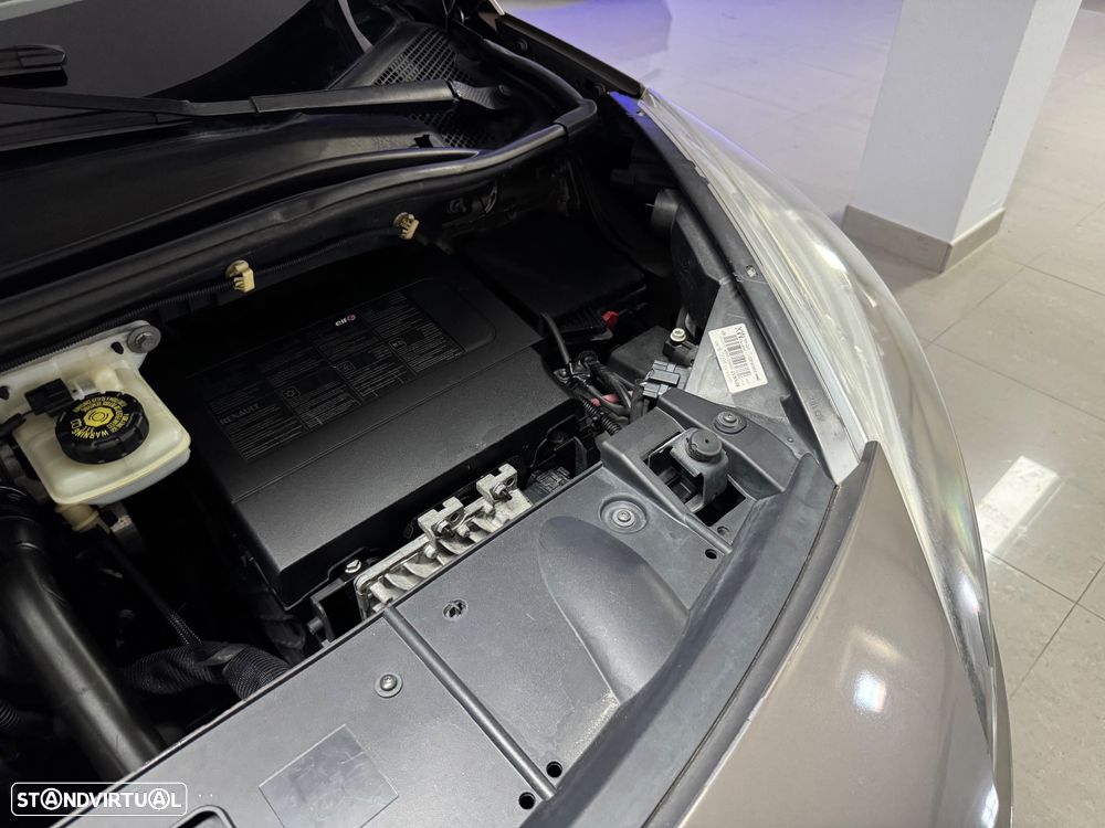 Renault Grand Scénic Energy dCi 110 S&S Bose Edition - 23