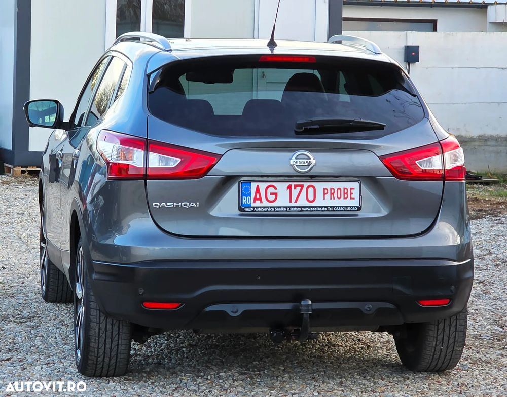 Nissan Qashqai 1.6 DCI TEKNA+ - 11