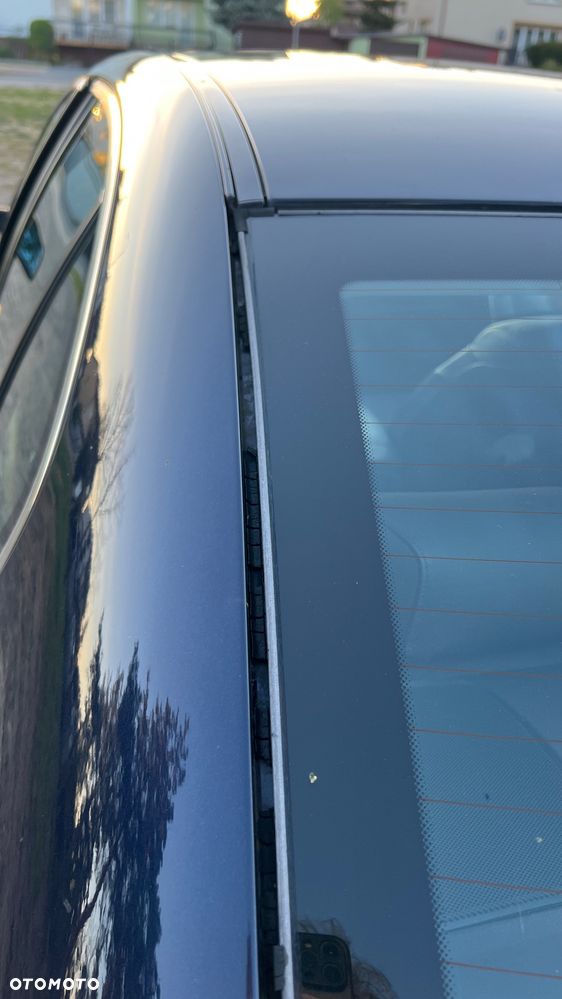 BMW Seria 5 520i Touring - 12