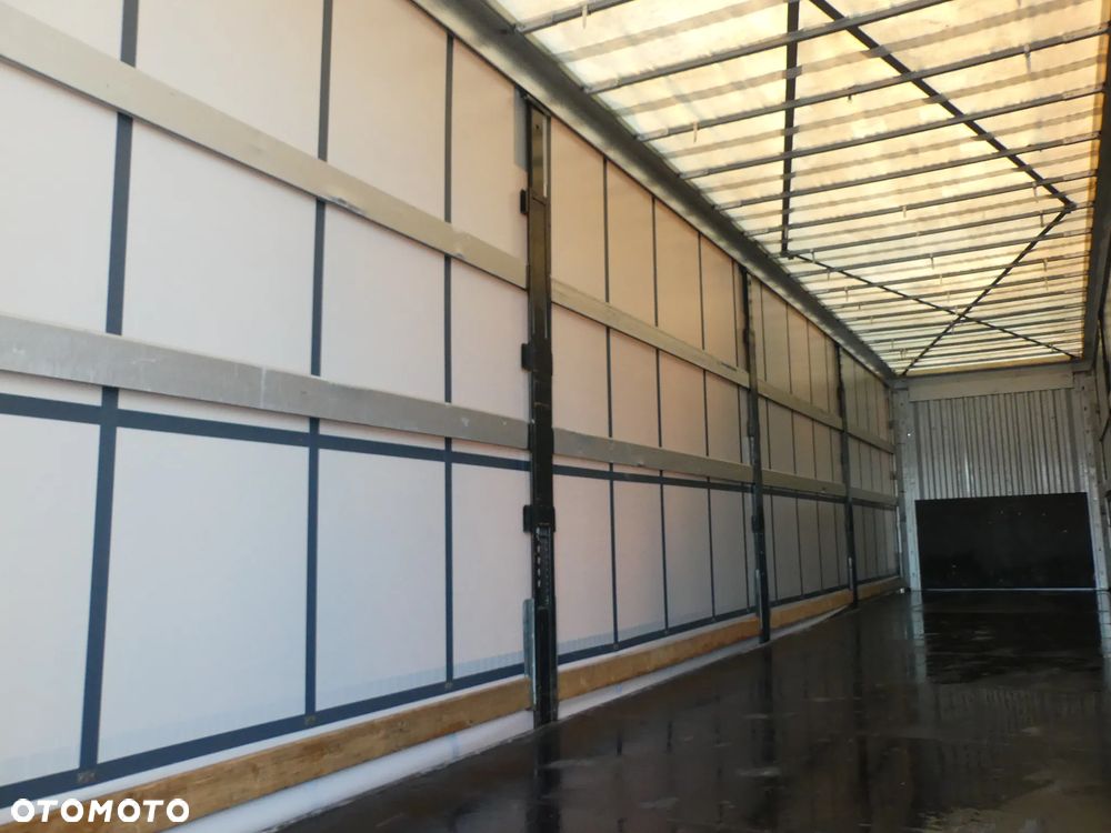 Kassbohrer MEGA / FIRANKA / OŚ PODNOSZONA / DACH PODNOSZONY / - 23