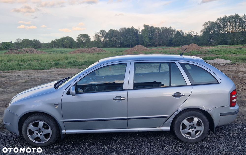 Skoda Fabia 1.4 16V Elegance - 3