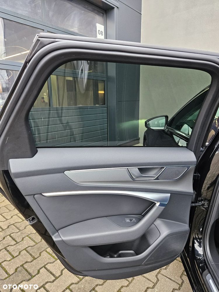 Audi A6 Avant - 29