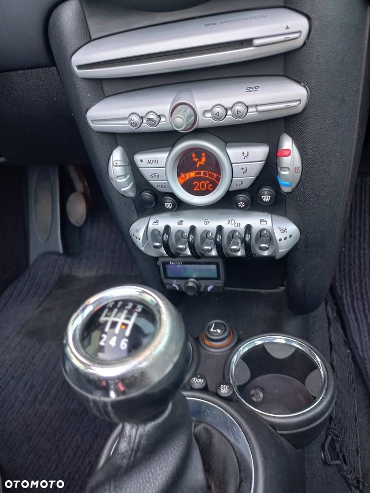 MINI Cooper Cabrio - 19