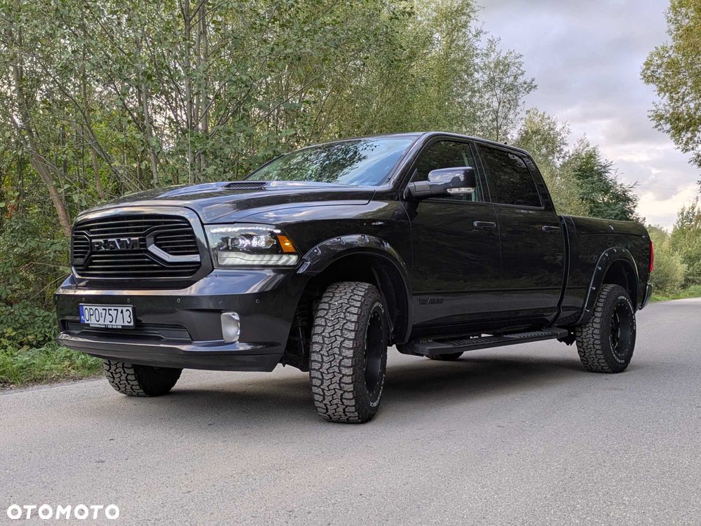 Dodge RAM - 1