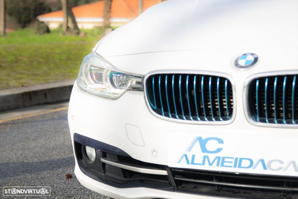 BMW 330 e iPerformance Line Sport - 13