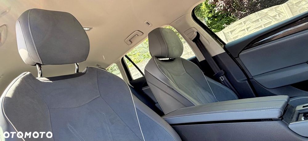 Volkswagen Passat - 18