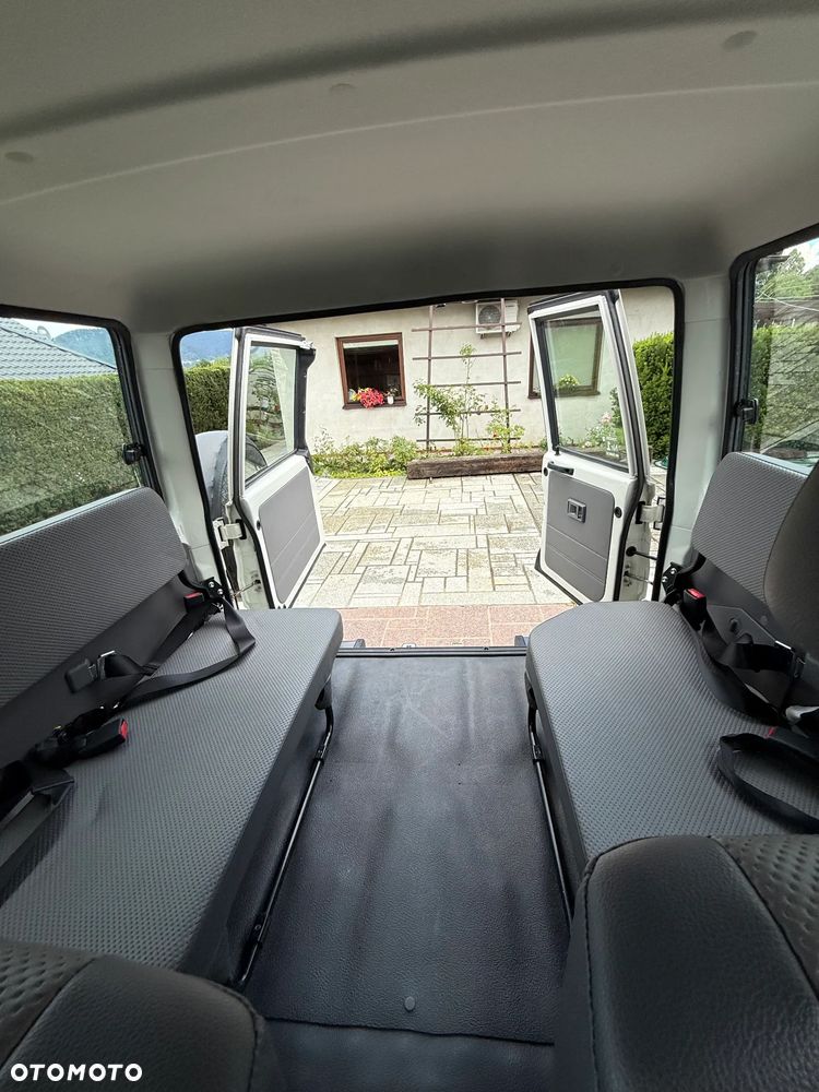 Toyota Land Cruiser - 8