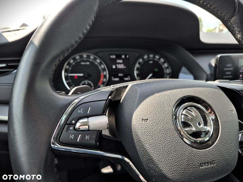 Skoda Octavia 2.0 TDI Ambition DSG - 25