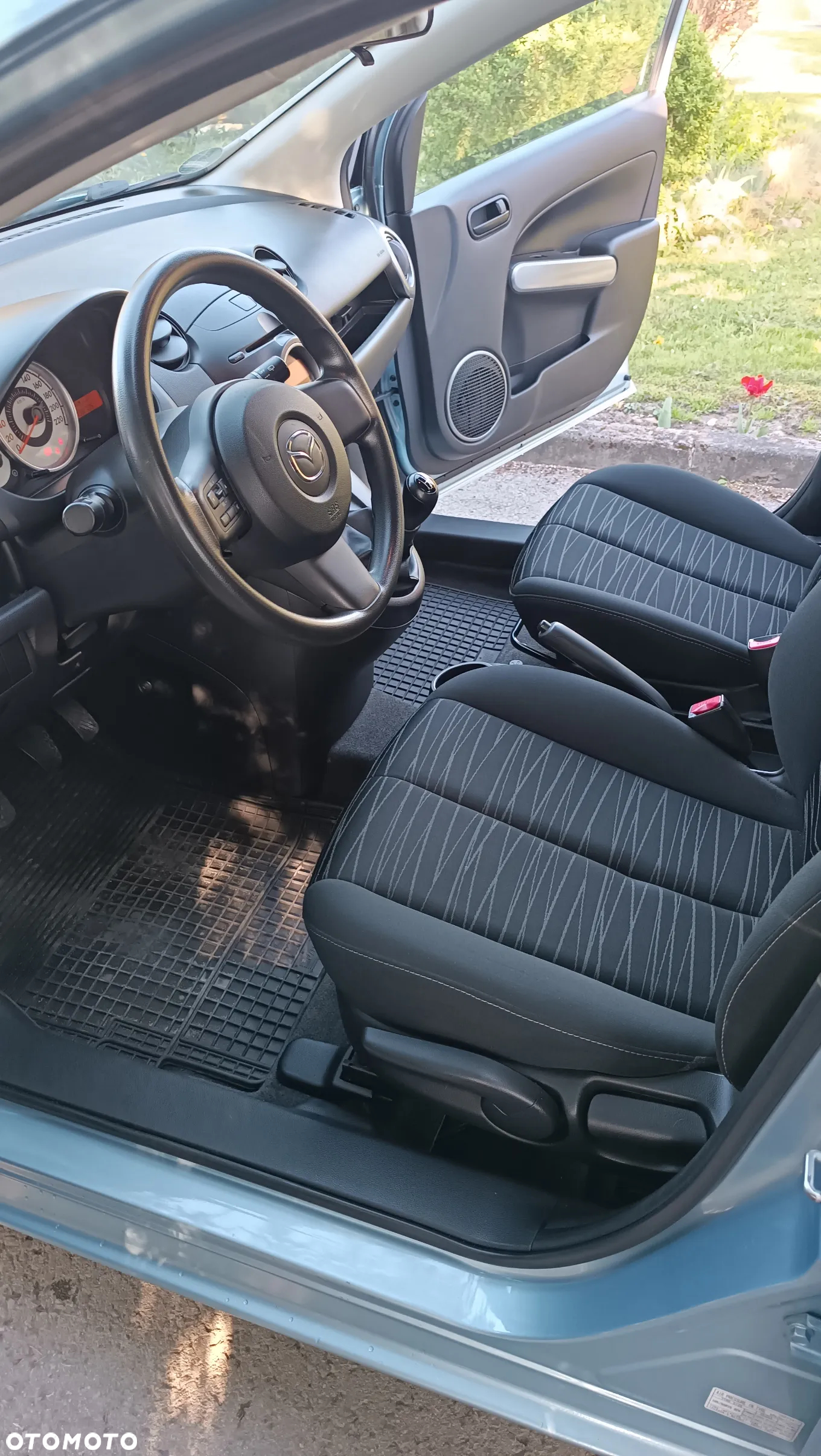 Mazda 2 1.4 CD Impuls - 11