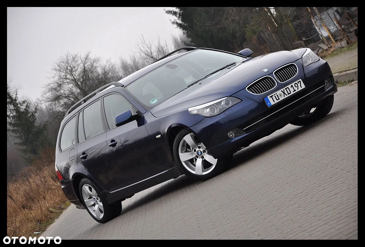 BMW Seria 5 525xi Touring Edition Lifestyle - 1