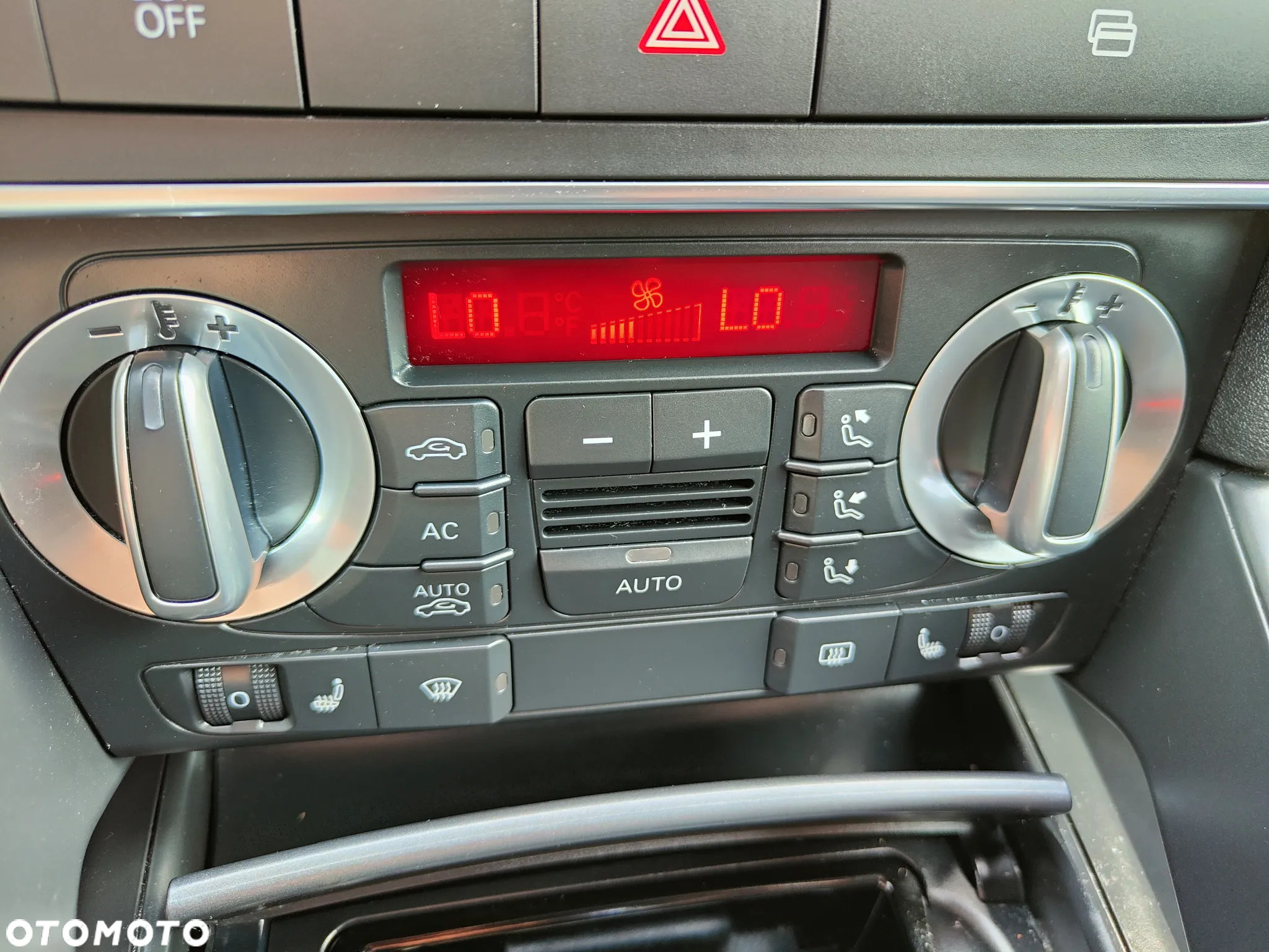 Audi A3 1.6 Sportback Ambiente - 19