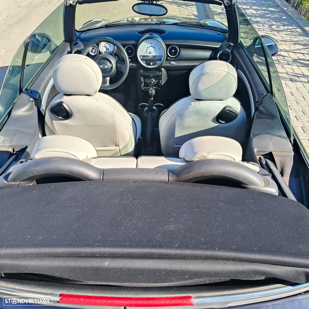 MINI Cabrio Cooper D - 4