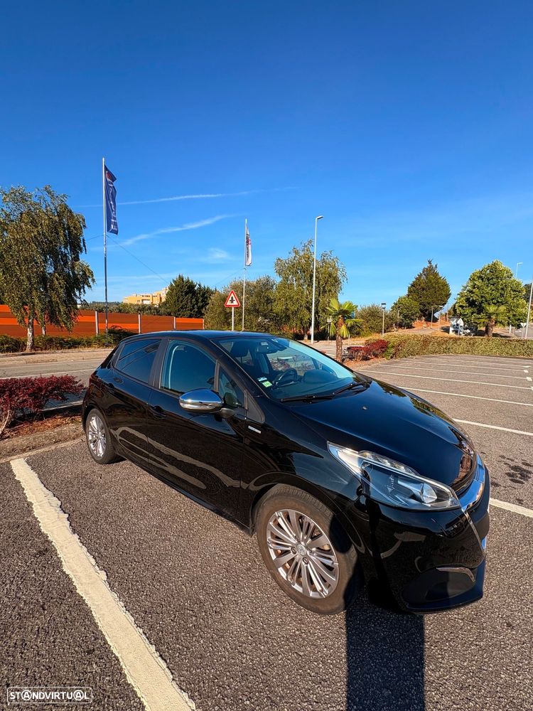 Peugeot 208 1.2 PureTech Style - 3
