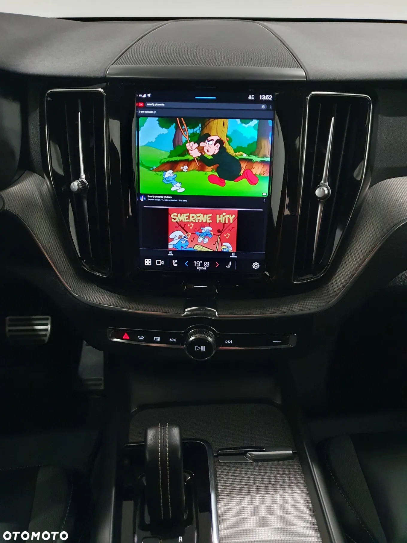 Volvo XC 60 B4 D Geartronic RDesign - 12