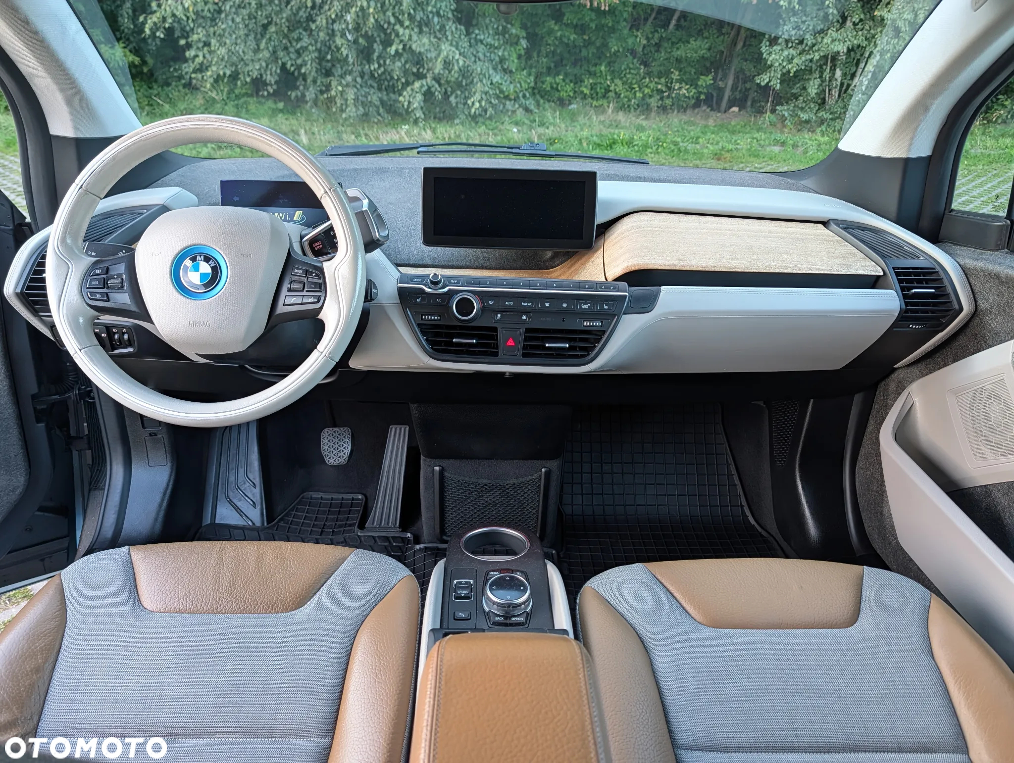 BMW i3 (Range Extender) - 25