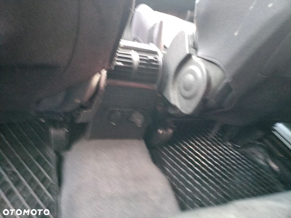 Opel Zafira 1.8 16V Elegance - 11