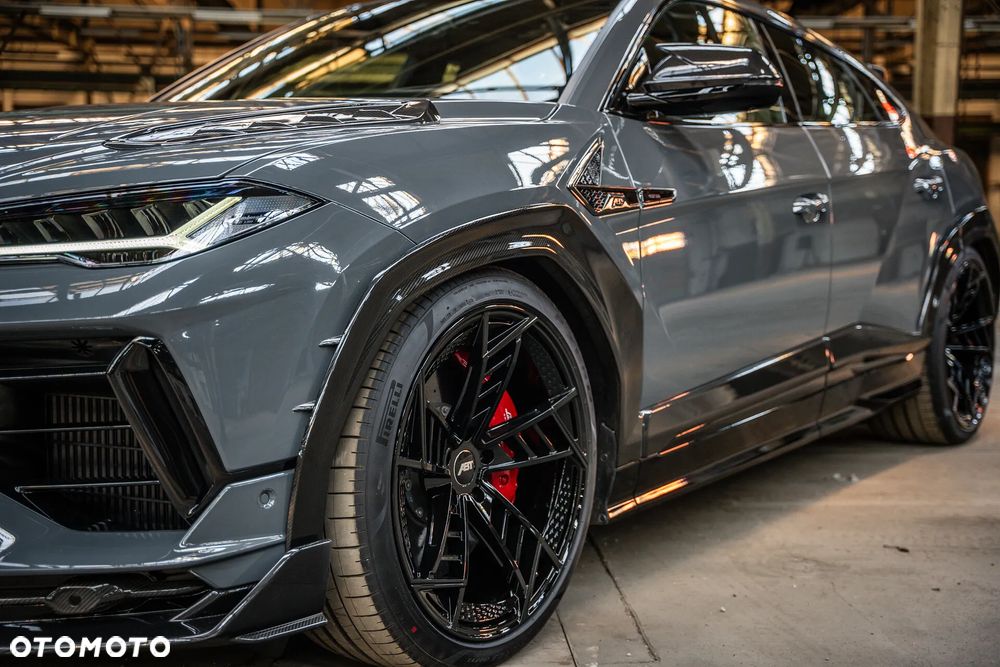 Lamborghini Urus - 3