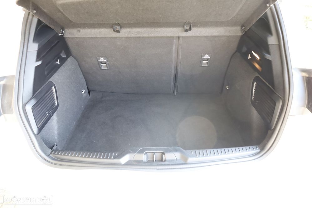 Ford Focus 1.0 EcoBoost MHEV ST-Line Aut. - 13