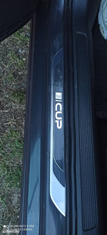 Volkswagen Golf - 14