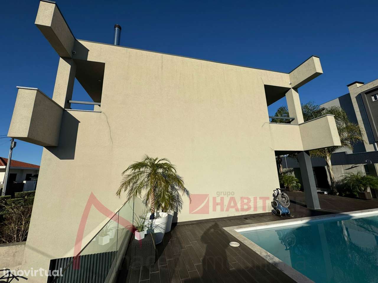 Moradia Isolada T4 com Piscina para venda em Braga - Grande imagem: 4/42