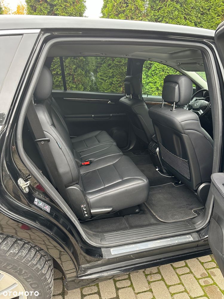 Mercedes-Benz Klasa R 350 CDI L 4Matic 7G-TRONIC DPF - 28