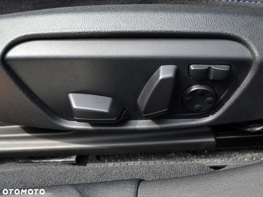 BMW Seria 1 M135i xDrive - 14