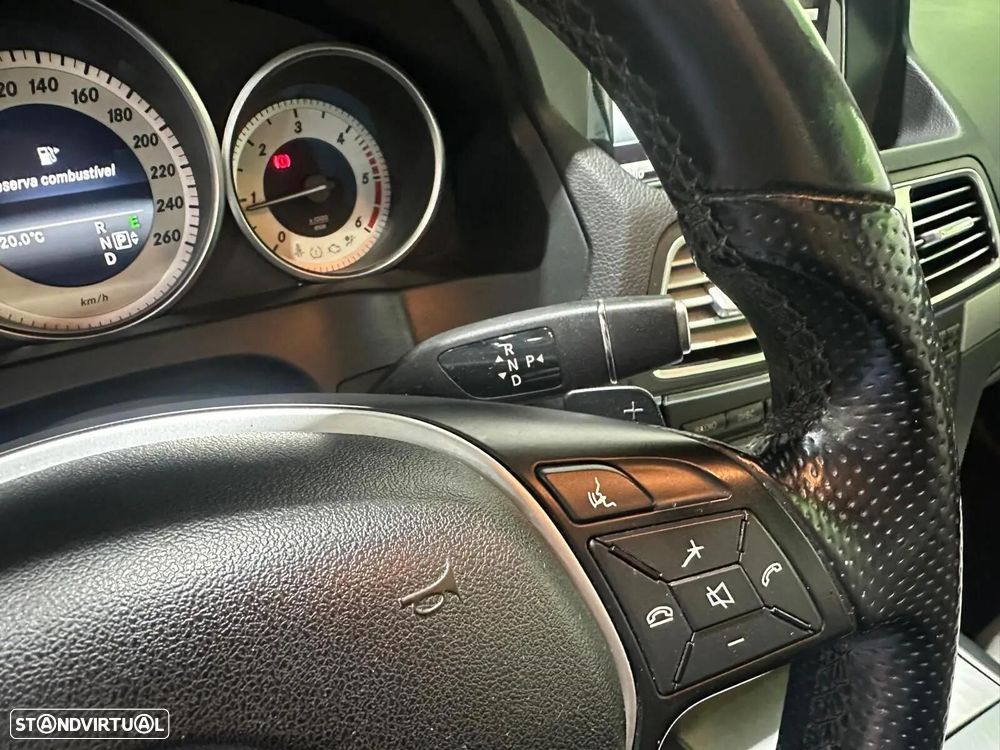 Mercedes-Benz E 250 d Auto - 44