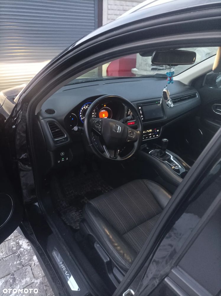 Honda HR-V 1.6 i-DTEC Executive - 17