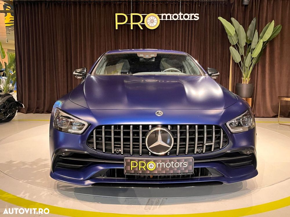 Mercedes-Benz AMG GT - 3