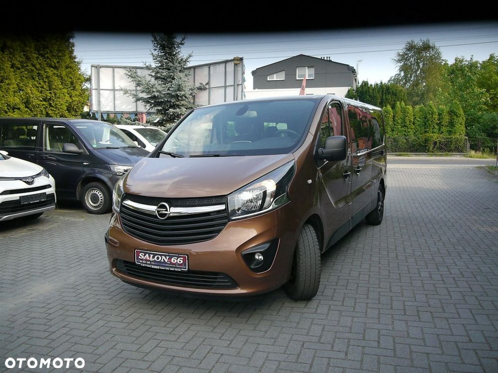 Opel Vivaro - 8
