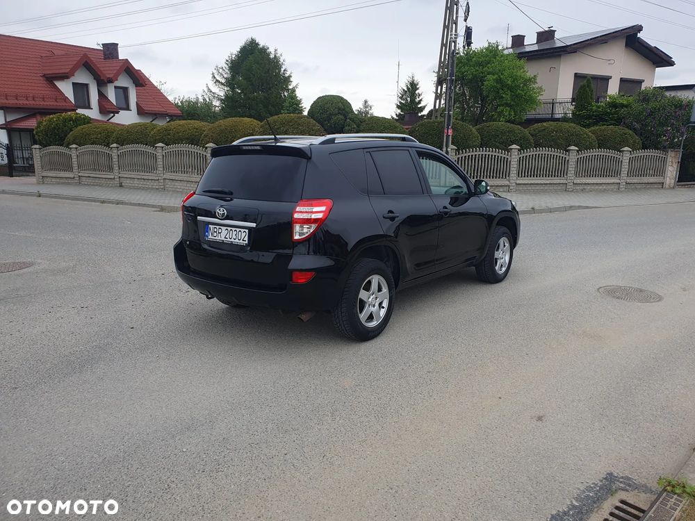 Toyota RAV4 2.0 VVT-i Luna - 11