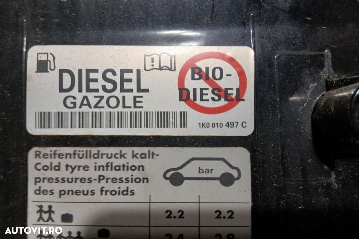 Usita rezervor 1K9809857 1K0010497C 1K9809857 1K0010497C Volkswagen V - 4