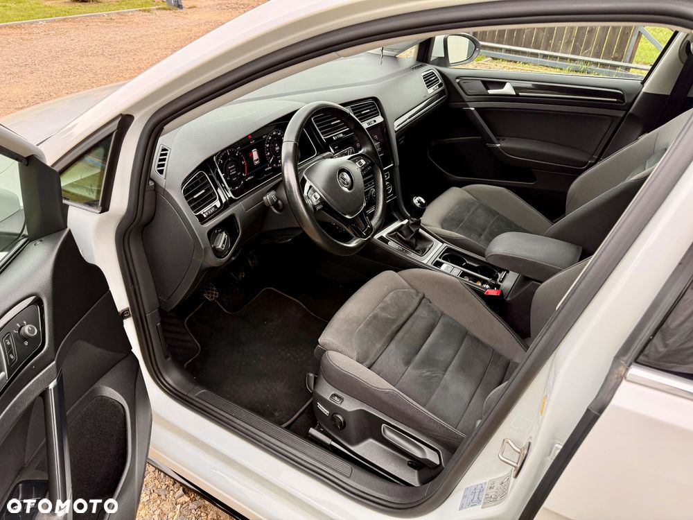Volkswagen Golf 2.0 BlueTDI Highline - 8