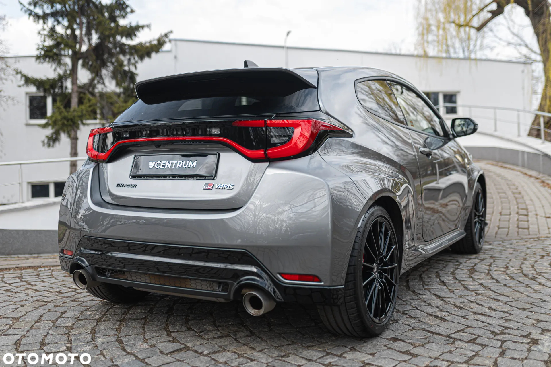 Toyota Yaris GR 1.6 Dynamic - 10