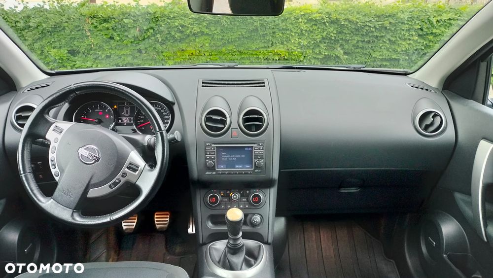 Nissan Qashqai 1.5 dCi Tekna - 11