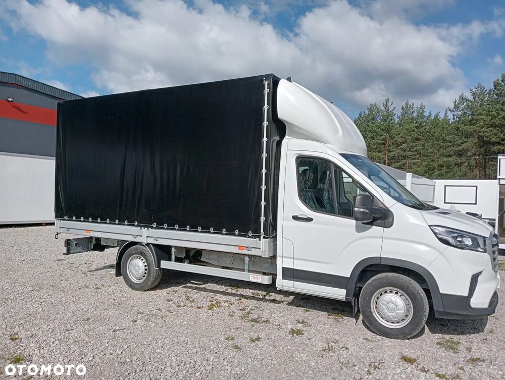 Maxus Deliver 9 - 5