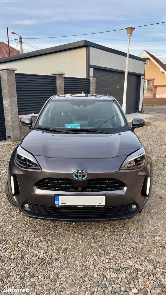 Toyota Yaris Cross 1.5 VVT-i HSD 116 4x2 HEV Business - 3
