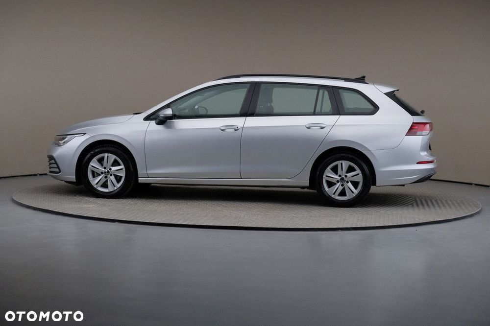 Volkswagen Golf - 4