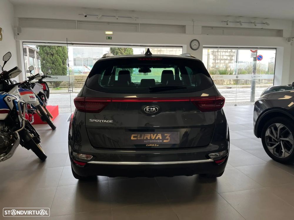 Kia Sportage - 4