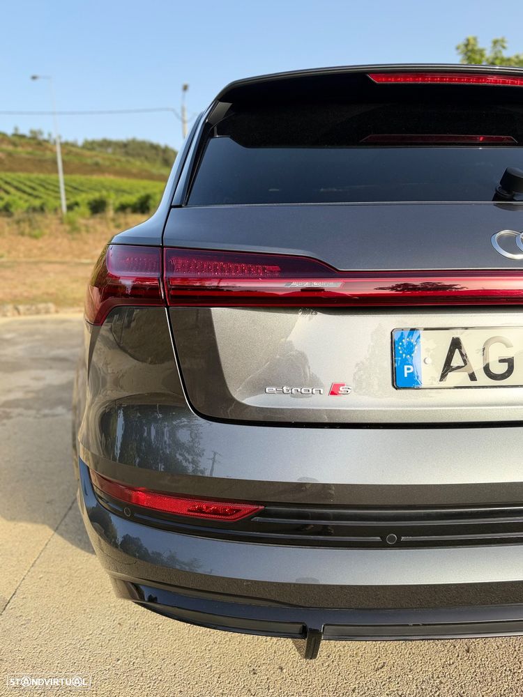 Audi e-tron S quattro - 10