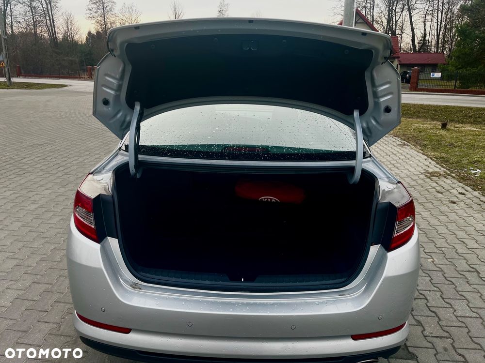 Kia Optima - 7