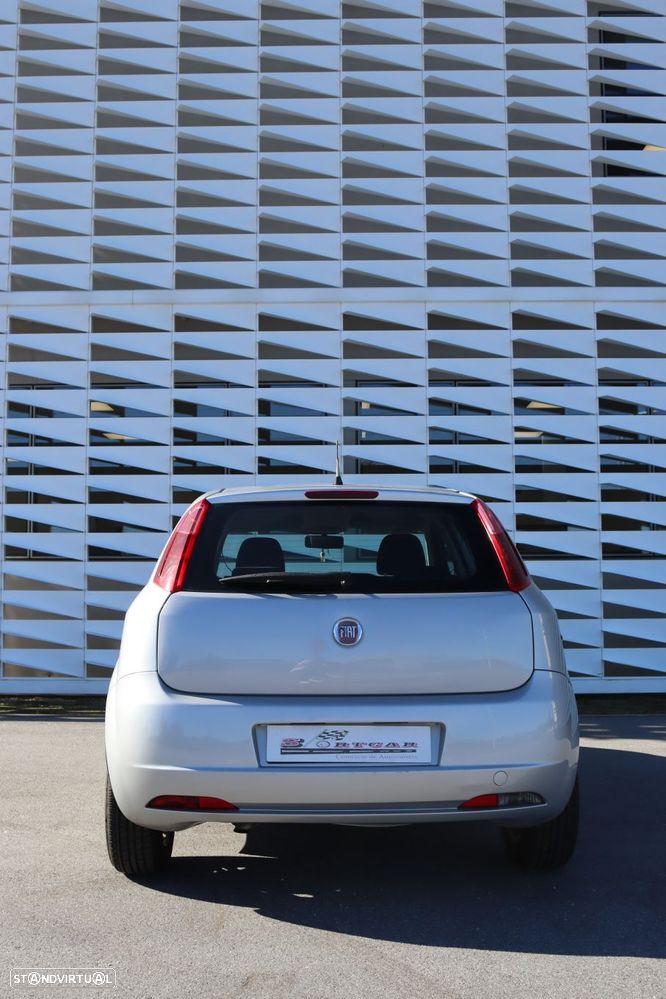 Fiat Grande Punto 1.3 M-Jet Free J15 - 10