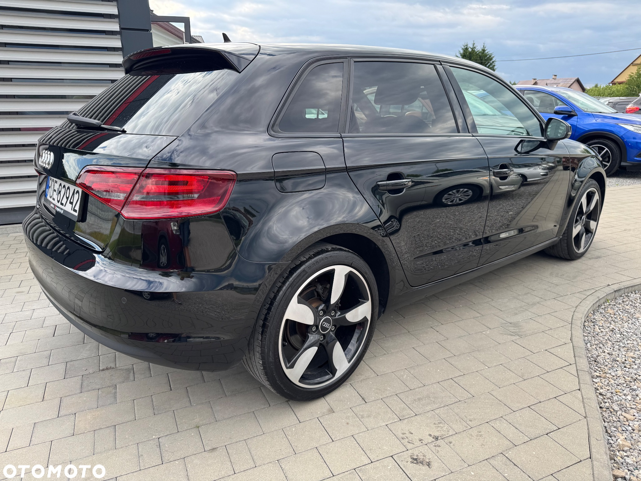 Audi A3 1.6 TDI Sportback S tronic - 13