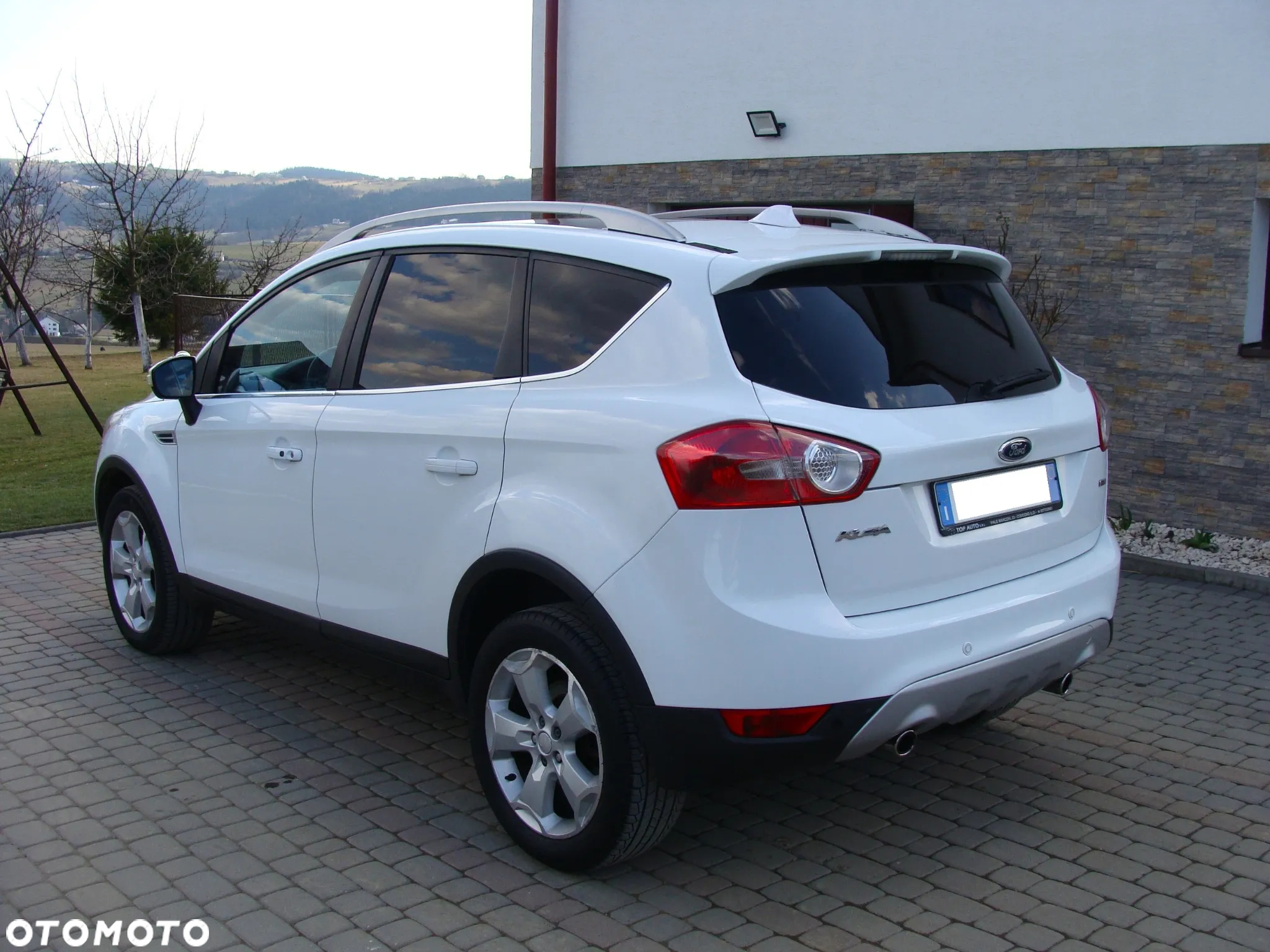 Ford Kuga 2.0 TDCi 4x4 Titanium - 13
